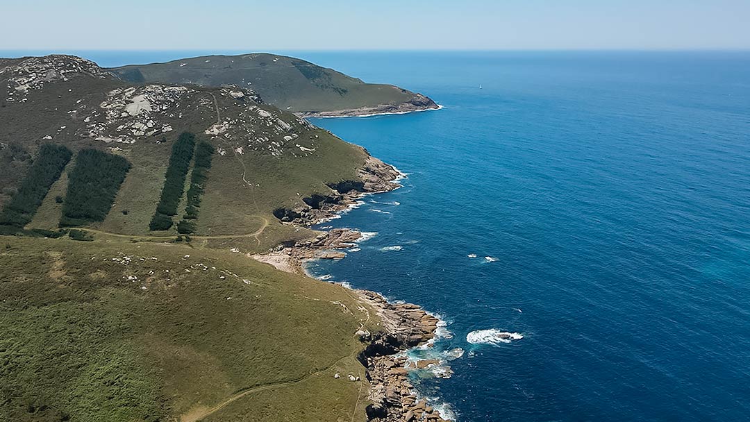 Explora Galicia junto a tu perro, con nuestras escapadas de fin de semana con mascota a Costa de Morte en A Coruña