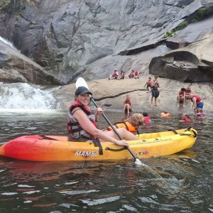 kayak con tu perro por la cascada del Ézaro, A Coruña